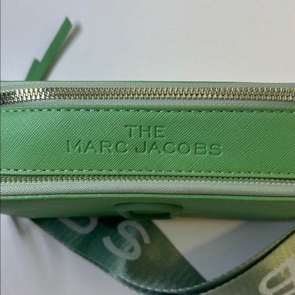 Marc Jacobs Mint Green Camera Shot Bag - Picture 2 of 3